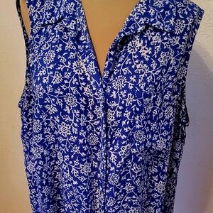 Adrianna Papell Blue and White Floral Blouse